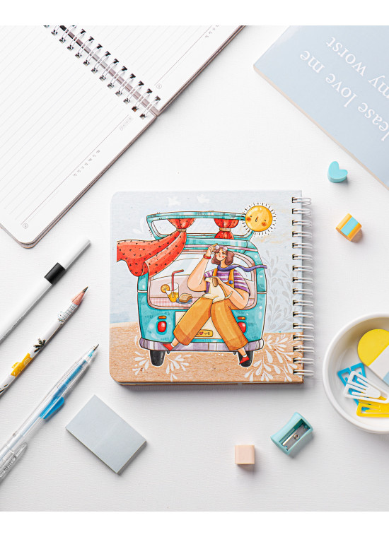 دفتر یادداشت مربع جلد سخت مسترنوت